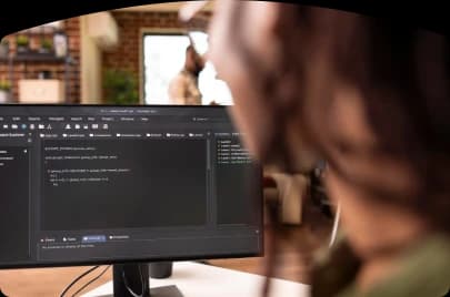 Balancing flexible creative UI with maintainable Vibe Coding architecture